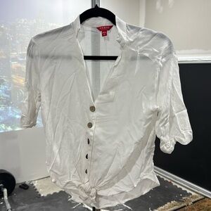 Guess crop shirt